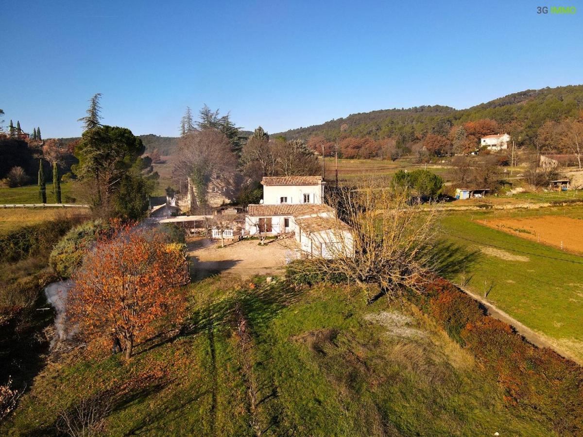 Bed and Breakfast Au Nid De Mes Anges Entrecasteaux Exterior foto